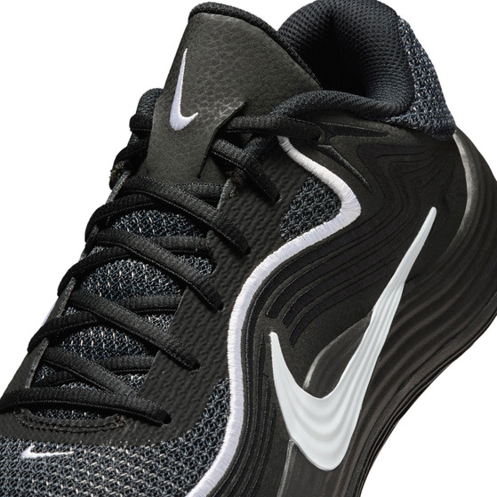 Nike Precision 8