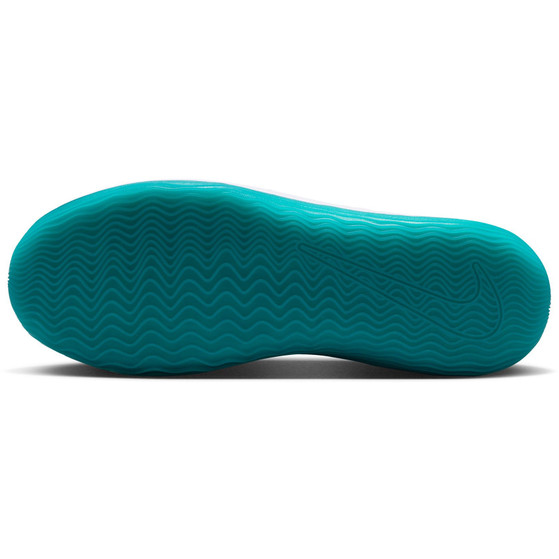 Nike Precision 8
