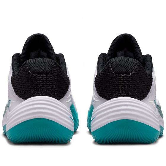 Nike Precision 8