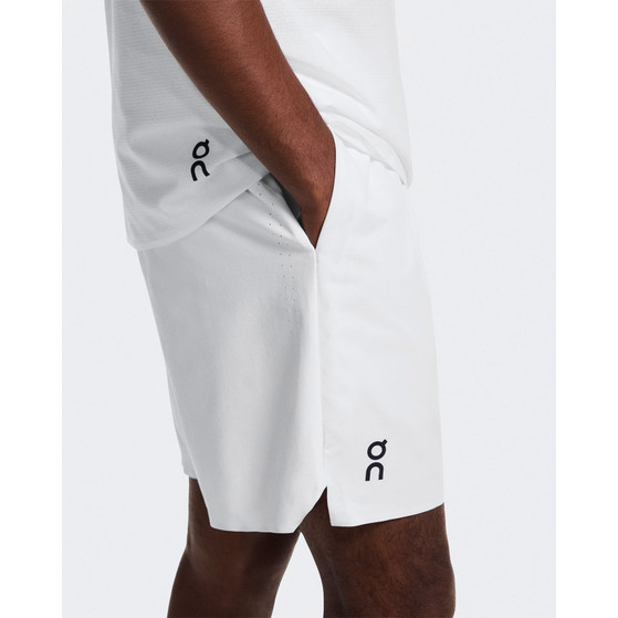 On Court 7 Inch Short