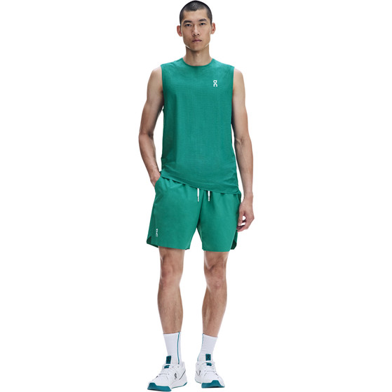 On Court 7 Inch Short