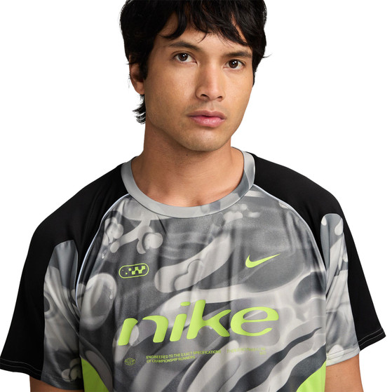 Nike Inline Disrupt T-Shirt Men