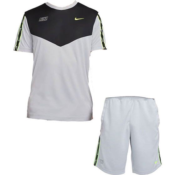 Nike Sportswear Repeat Trainingsset