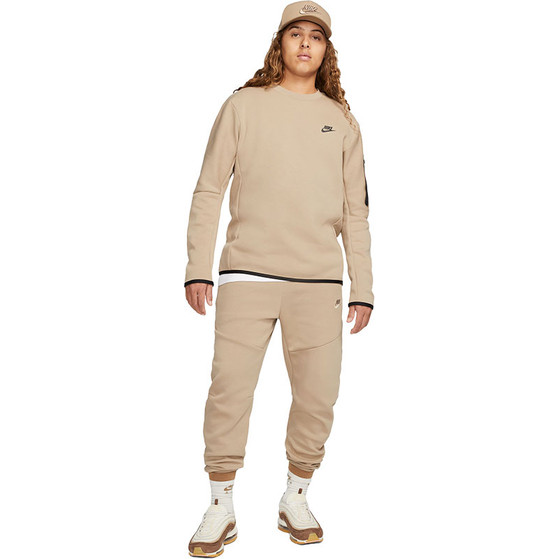 Nike Tech Fleece Pocket Crew Tracksuit

