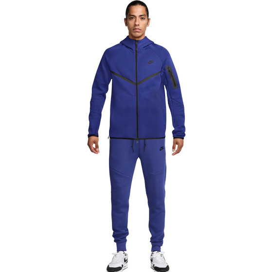 Nike Tech Fleece Trainingsanzug
