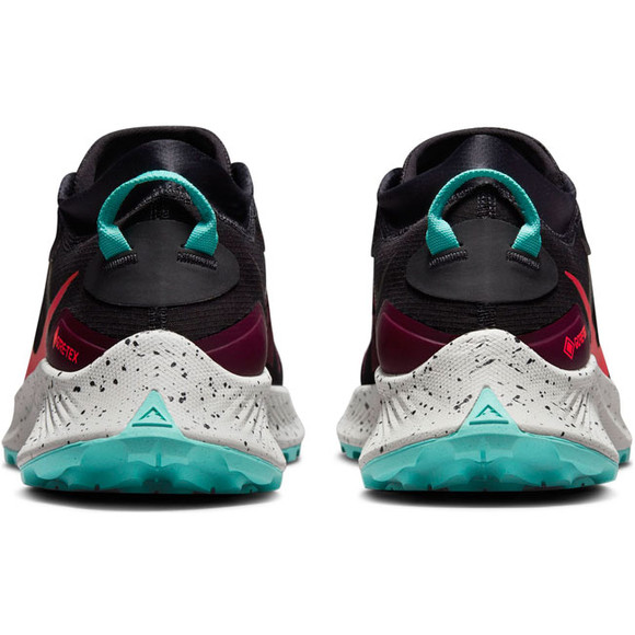 nike pegasus gore tex men