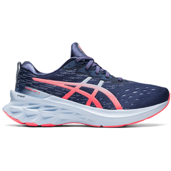 Women's discount novablast asics