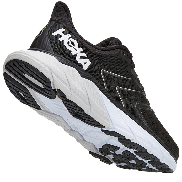 hoka one one arahi 5 wide dam