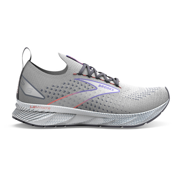 Brooks cheap levitate scontate
