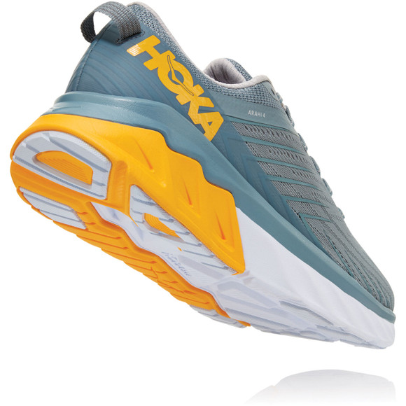 hoka arahi 4 men