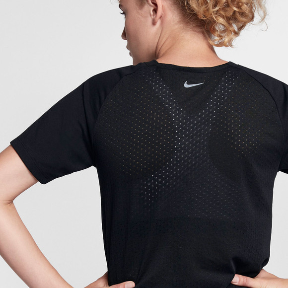nike tailwind top