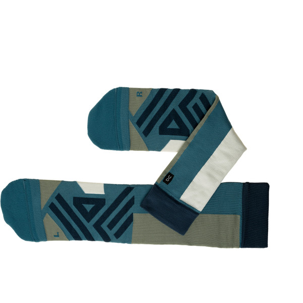 On Performance Running High-Sock Men
