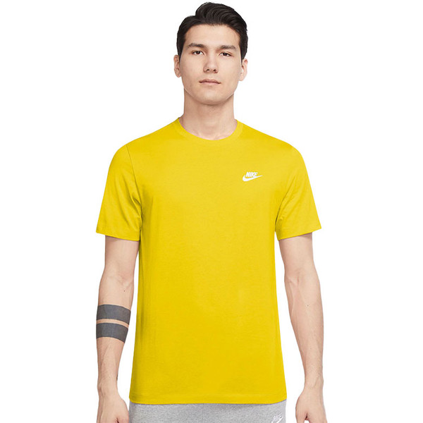 Nike Sportswear Club Tee