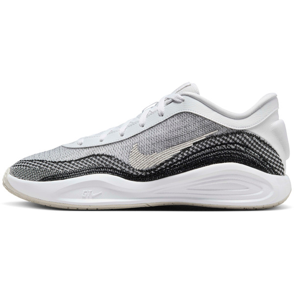 Nike G.T. Hustle Academy - Handbalschoenen - wit/zwart - maat 40 1/2