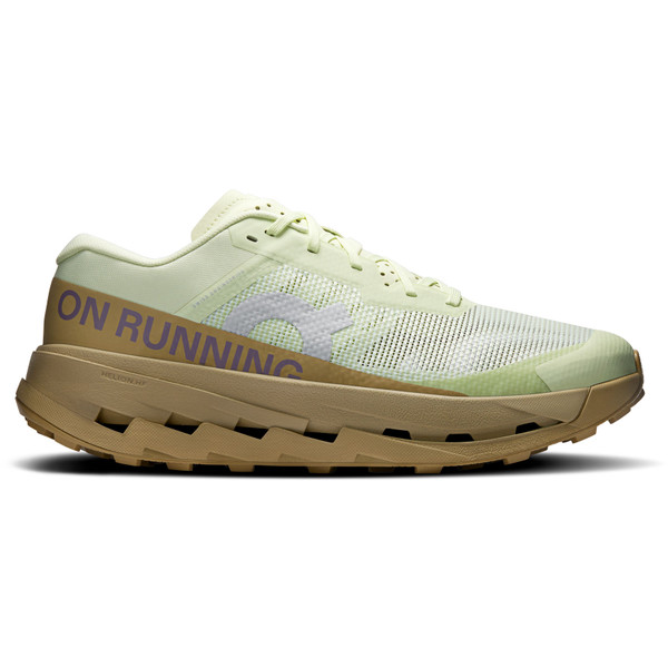 On Cloudultra hardloopschoenen geel
