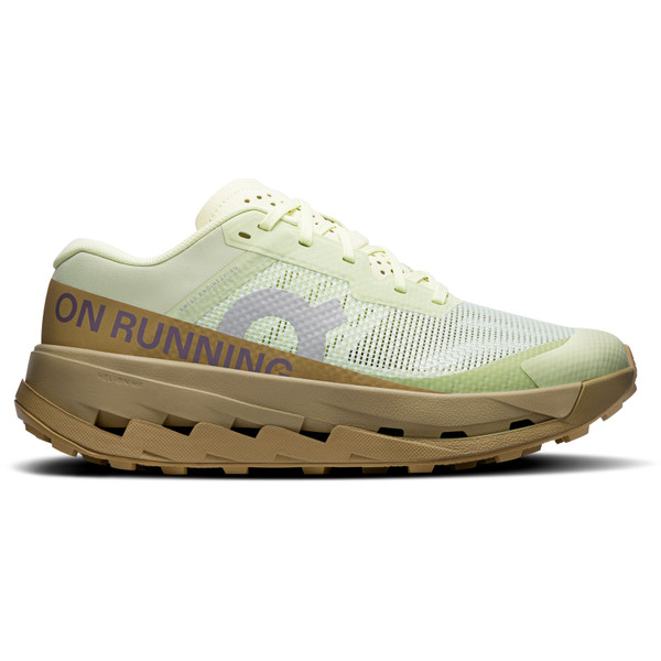 On Cloudultra hardloopschoenen geel