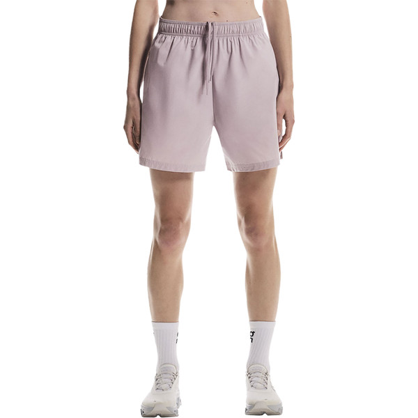 On 5" Core Shorts Dam