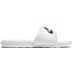 Nike Victori One Badtofflor
