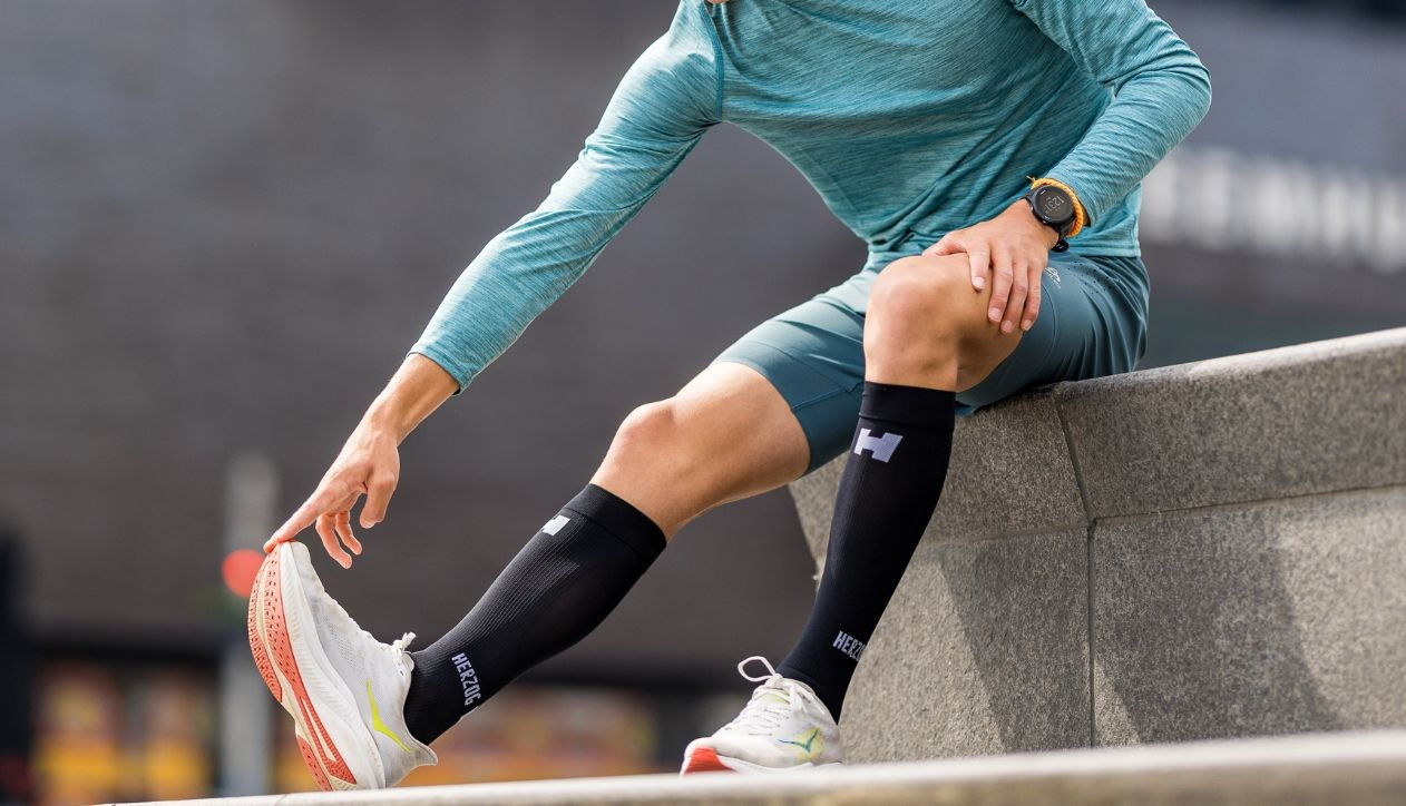 Hoe compressiekousen helpen bij vermoeide kuiten en sneller herstel na het hardlopen