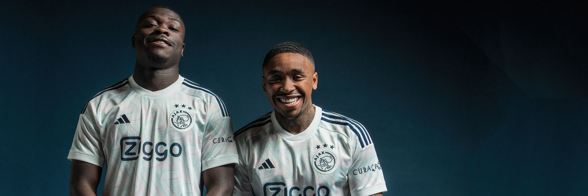 Een ode aan de Amsterdamse architectuur: het Ajax uittenue!