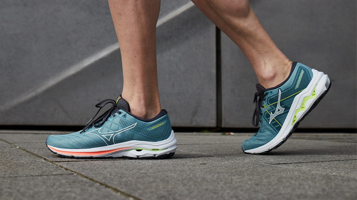 Loop vele hardloopkilometers op de Mizuno Wave Inspire 18