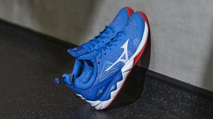 Das Beste aus einem Handballschuh und einem Laufschuh