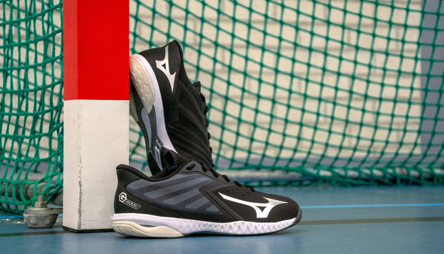 Entdecke den neuen Mizuno Wave GK Torwartschuh