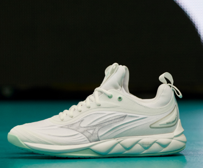 Mizuno Wave Luminous