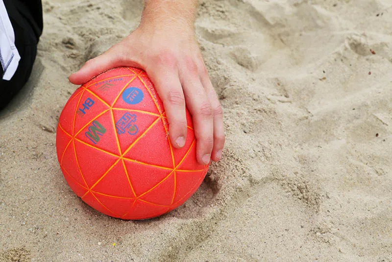 Beachhandboll