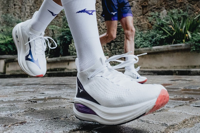 Mizuno Neo Vista
