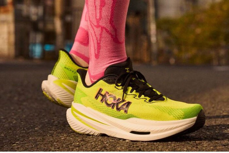 HOKA Mach