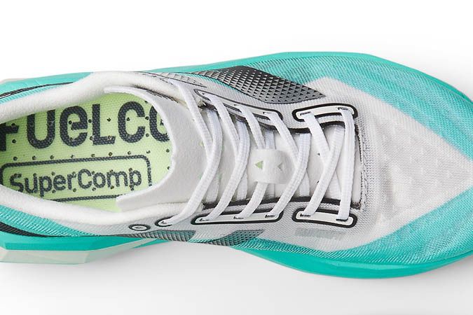 New Balance FuelCell Supercomp Elite v4