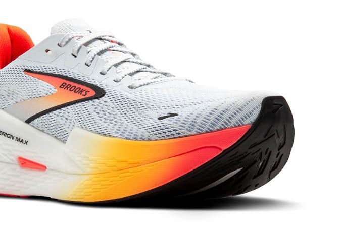 Brooks Hyperion Max 2